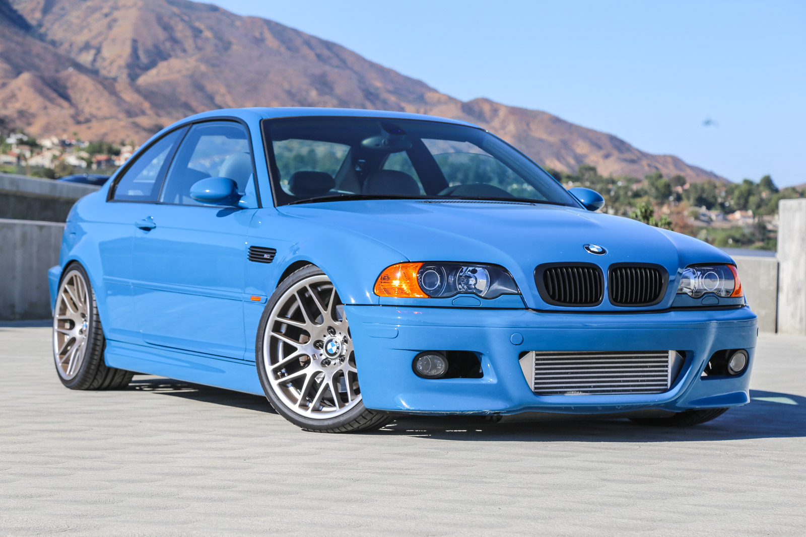 bringatrailer.com