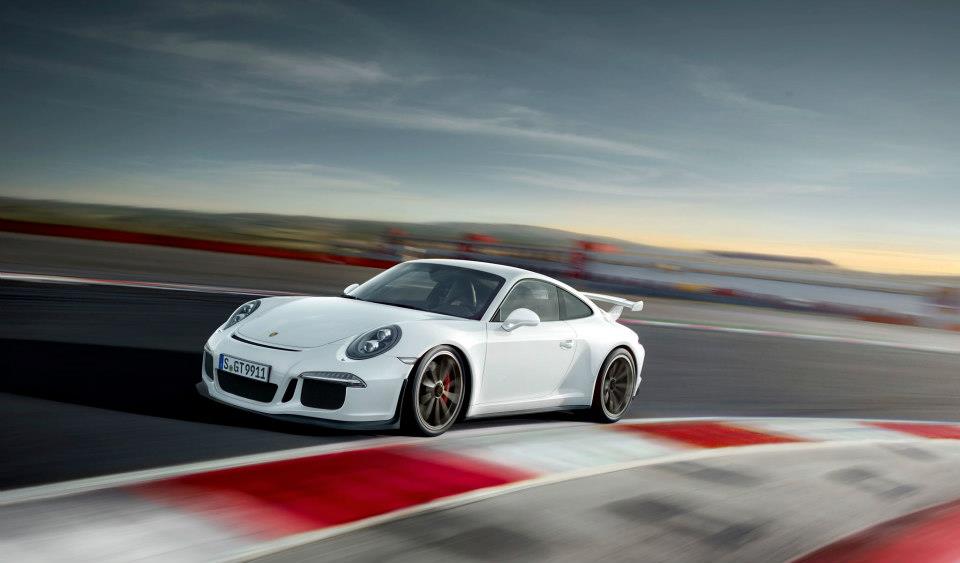2014-porsche-911-gt3_100420774_l.jpg