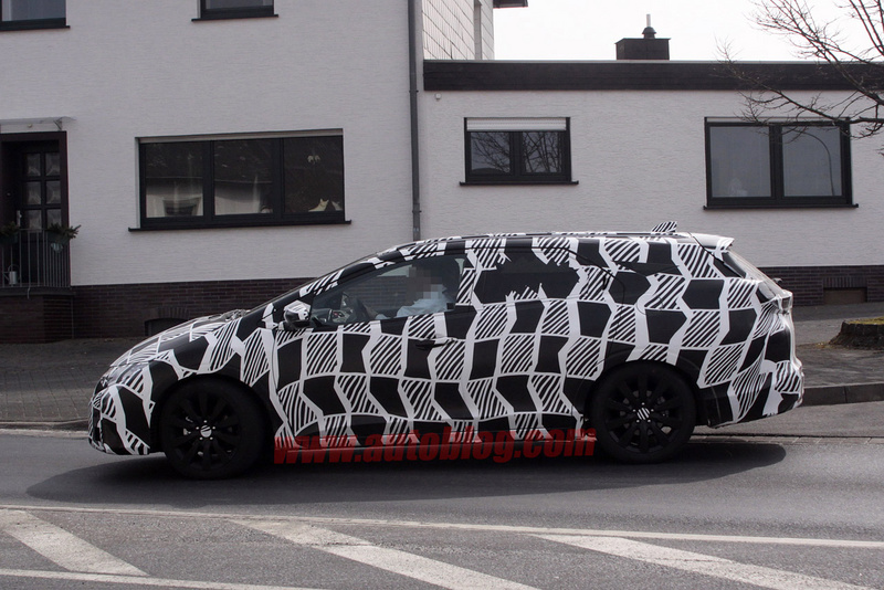 007_honda_civic_tourer_spy_shots.sized.jpg