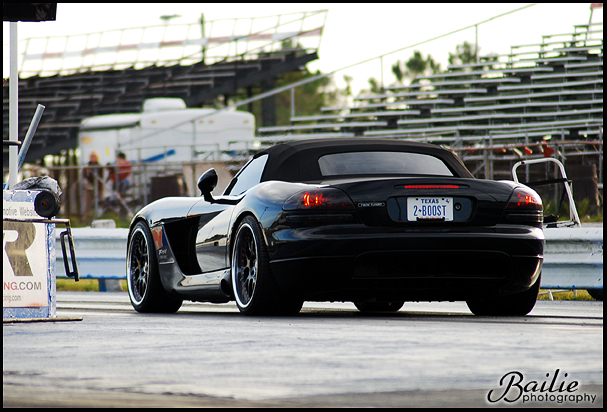 2005_Dodge_Viper_1.jpg