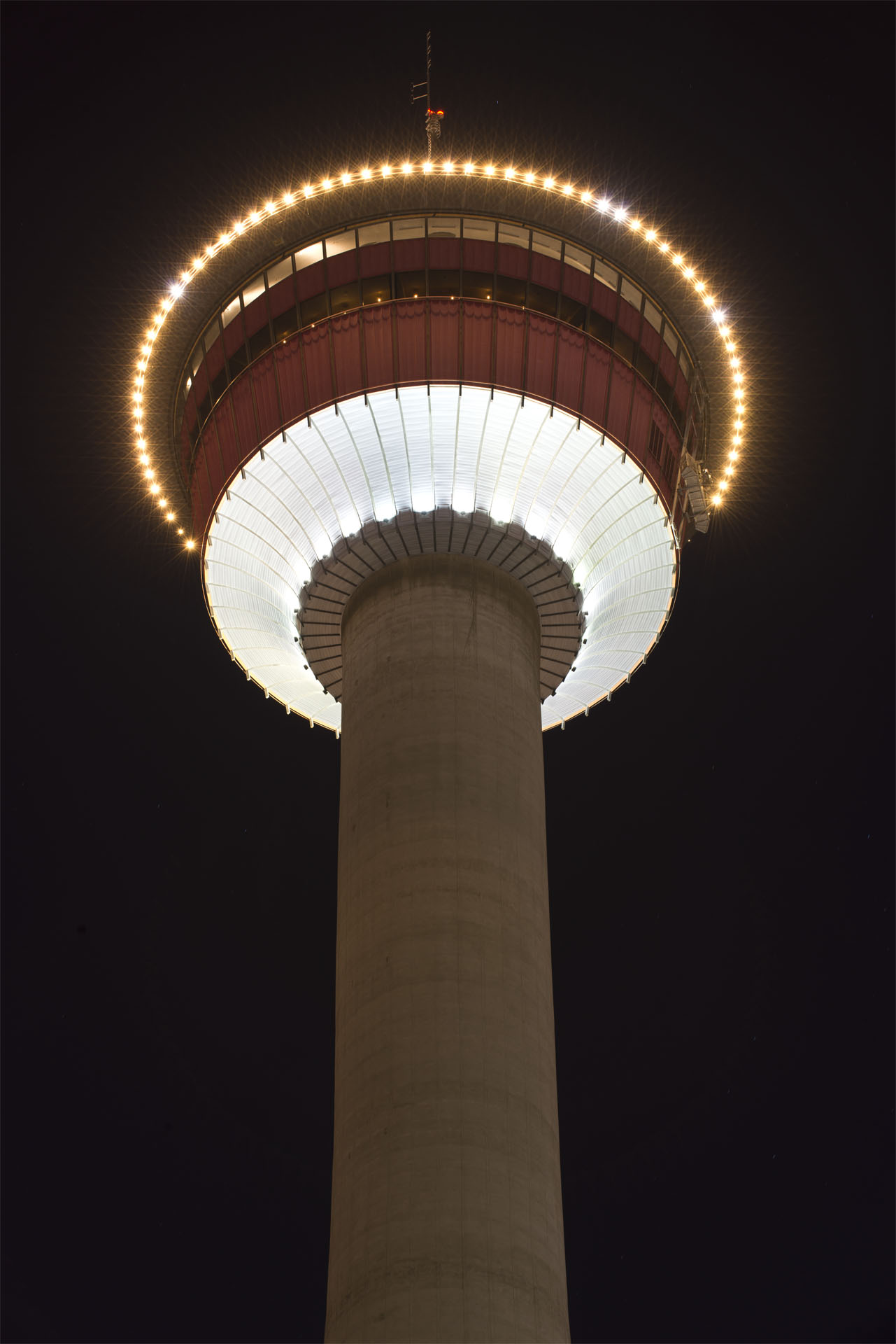 calgarytower.jpg