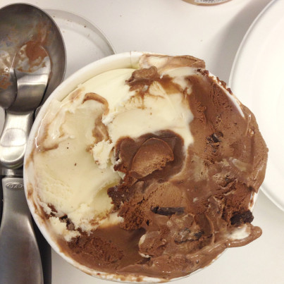 r-ICE-CREAM-403xFB.jpg