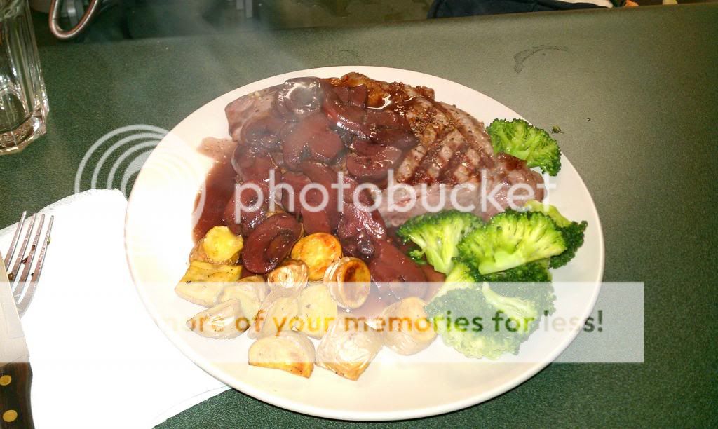 2012-11-06203547.jpg