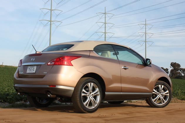 2011_nissan_murano_cross_cabriolet.jpg