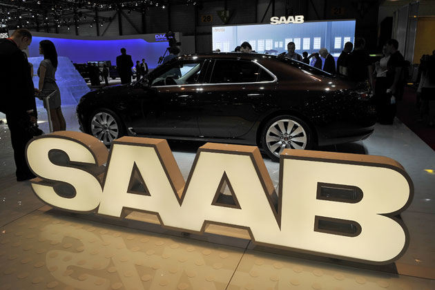 saab_stand_in_the_dark_630.jpg