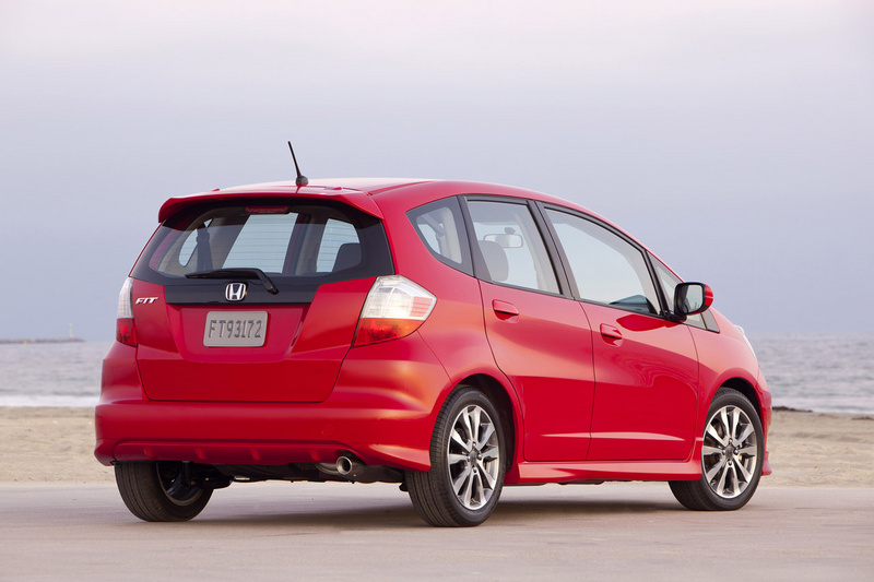 02_2012_honda_fit_sport.sized.jpg