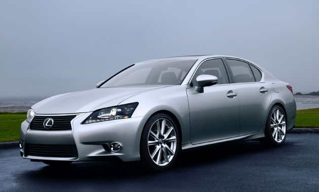 01_2013_lexus_gs_630op.jpg