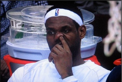picking_nose_500x337.jpg