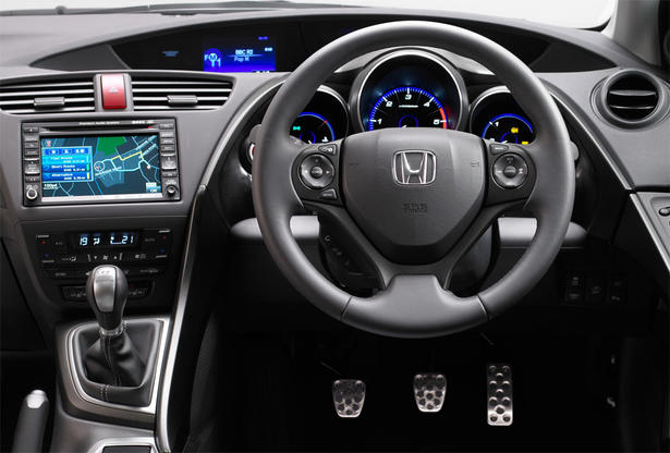 2012-Honda-Civic-Hatchback-3.jpg
